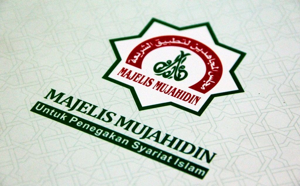 Majelis Mujahidin Tantang Debat Terbuka Abdul Aziz dan Tim Penguji Disertasi Halalkan Zina